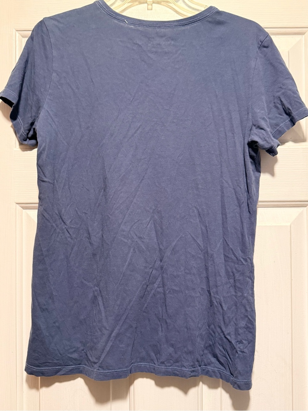 Life Is Good Gray Crusher‑Lite Womens Tee with White Logo - Picture 2 of 6